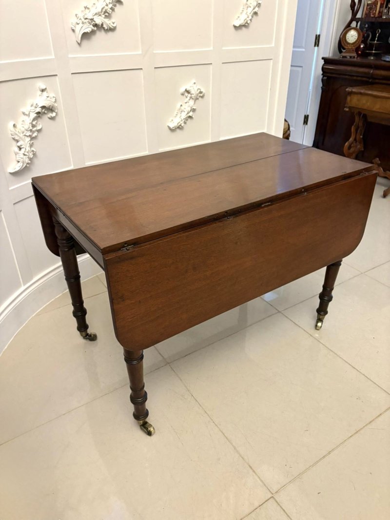 Unusual Antique 8 Seater George III Quality Mahogany Extending Pembroke Dining Table - Image 4
